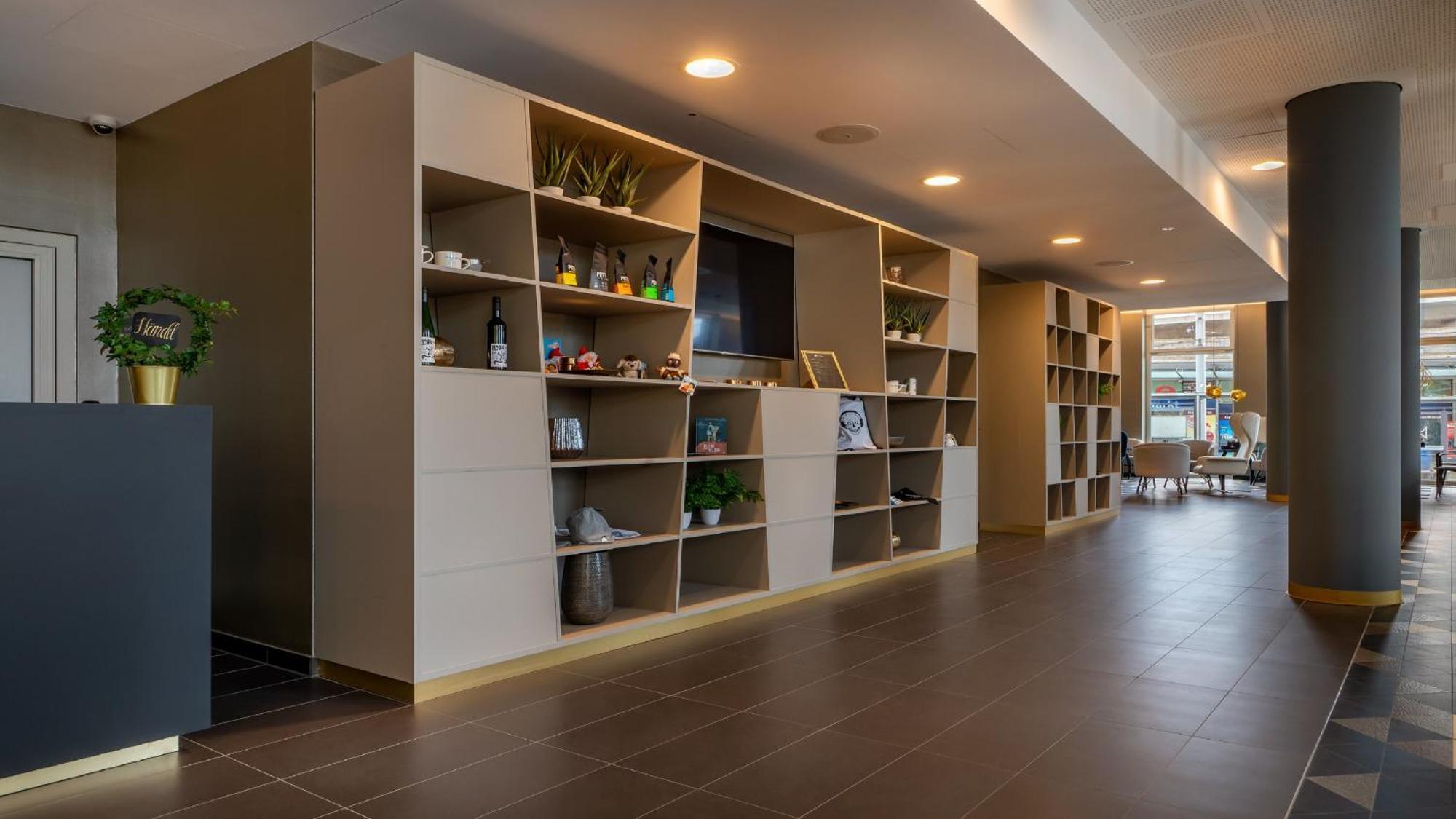 Holiday Inn - The Niu, Ridge Halle Central Station By Ihg Extérieur photo