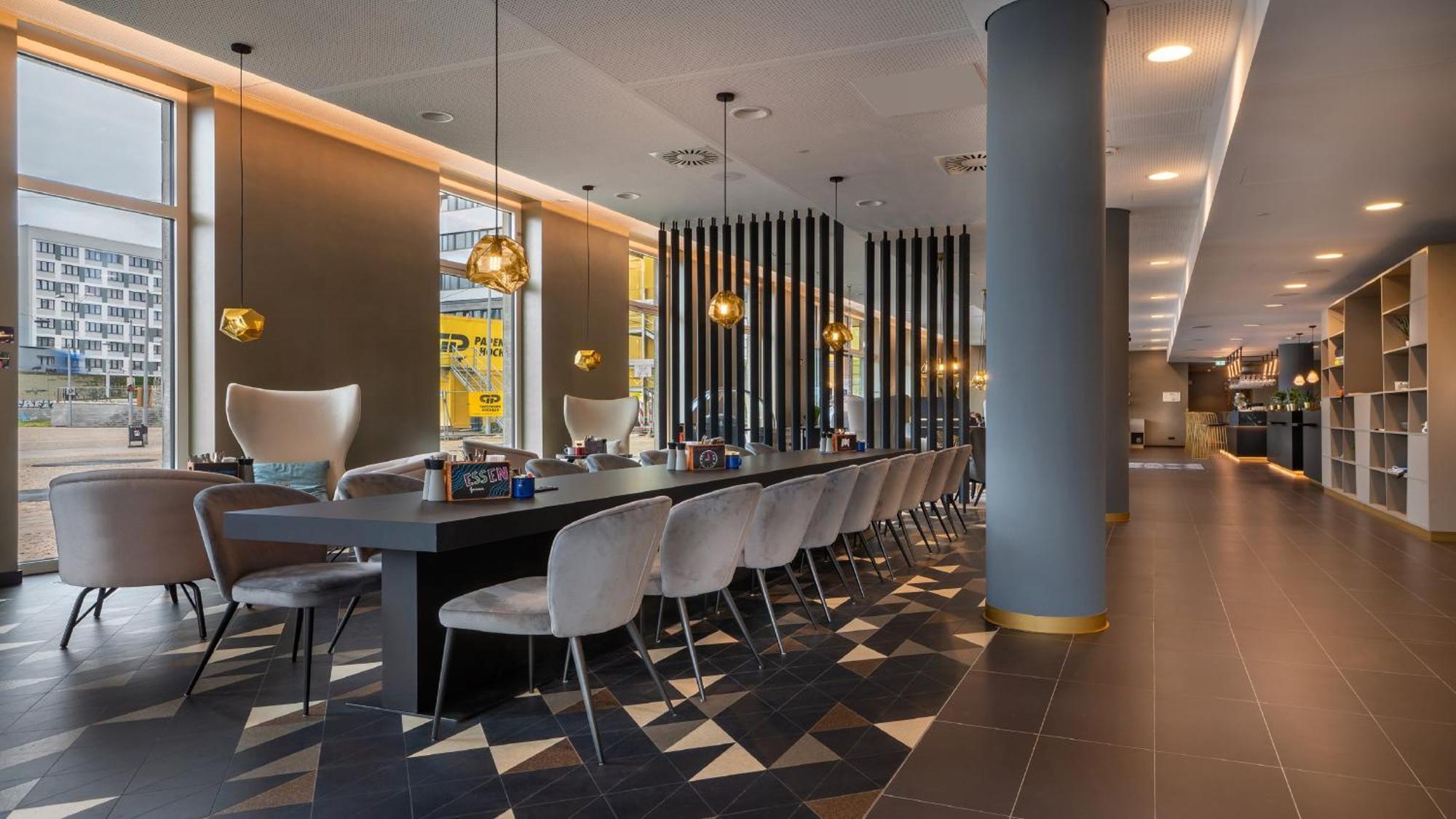 Holiday Inn - The Niu, Ridge Halle Central Station By Ihg Extérieur photo