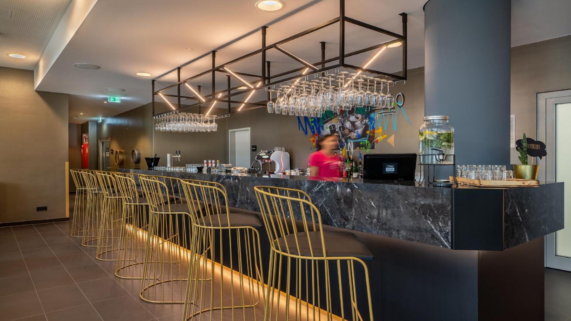 Holiday Inn - The Niu, Ridge Halle Central Station By Ihg Extérieur photo