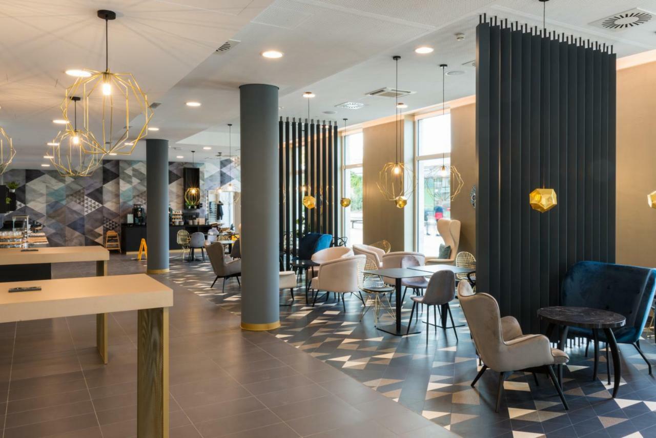 Holiday Inn - The Niu, Ridge Halle Central Station By Ihg Extérieur photo